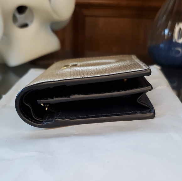 Salvatore Ferragamo City Leather French Wallet - Picture 10 of 12